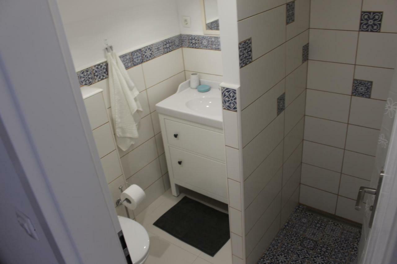 Apartments Helena 比比涅 外观 照片