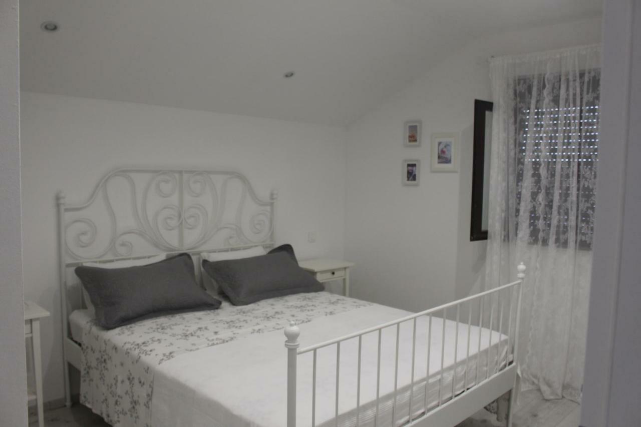 Apartments Helena 比比涅 外观 照片